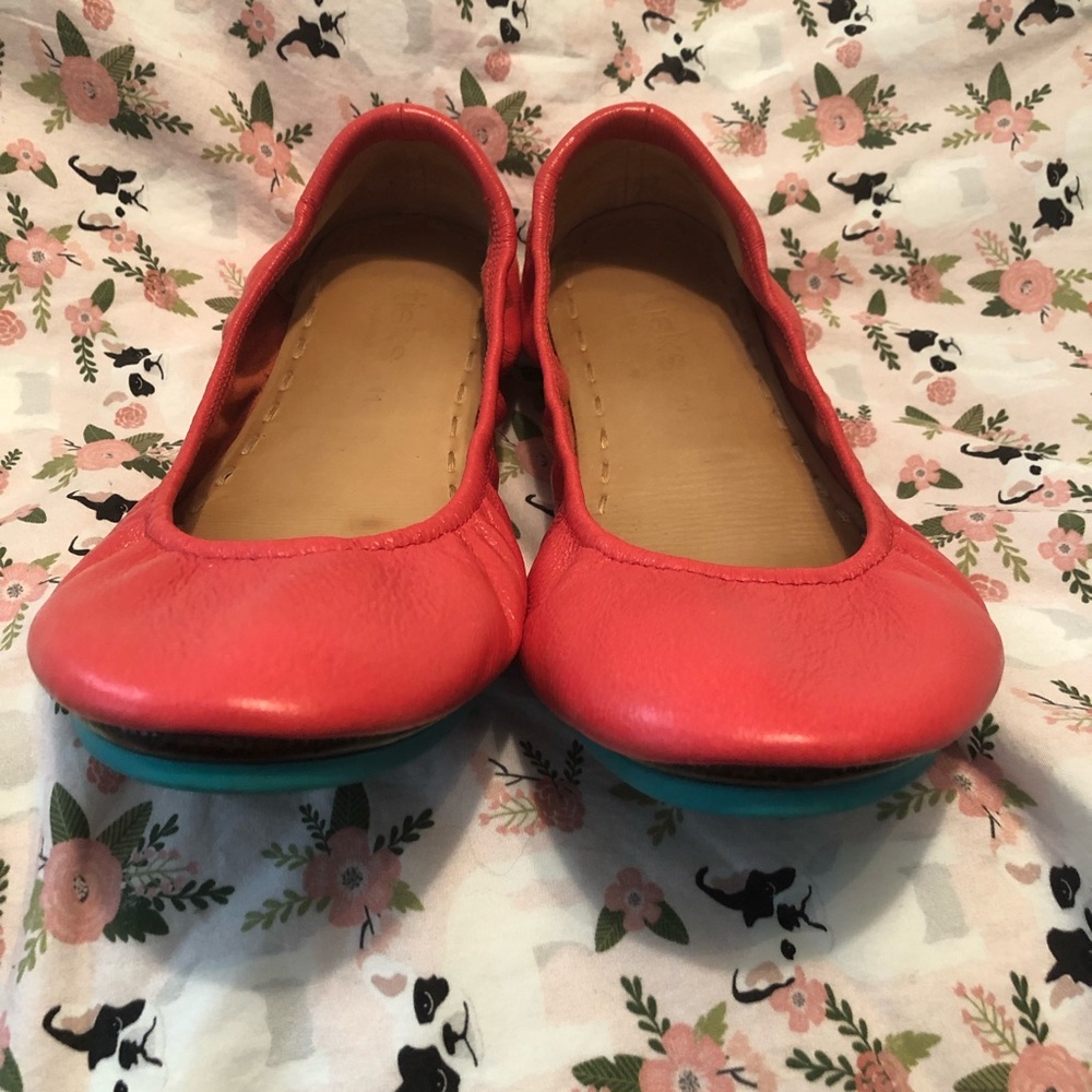 Size 11 Tieks. Poppy.
